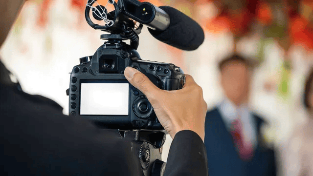 questions to ask your wedding videographer