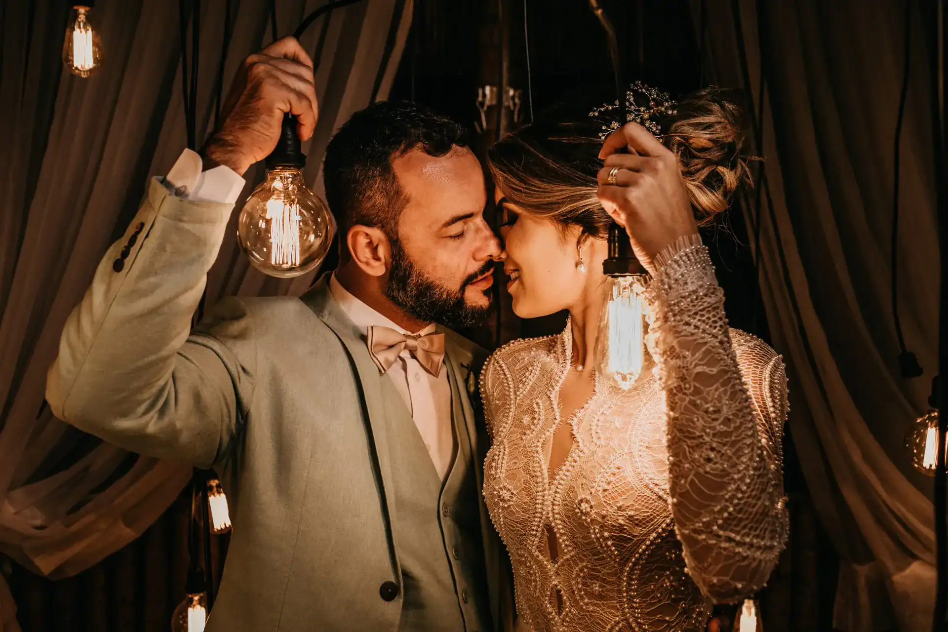 wedding lighting guide hero image